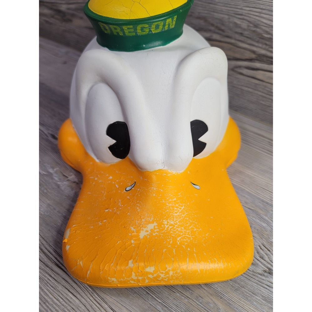 Vintage Disney Donald Duck Foam Hat University of Oregon hat spirt week football